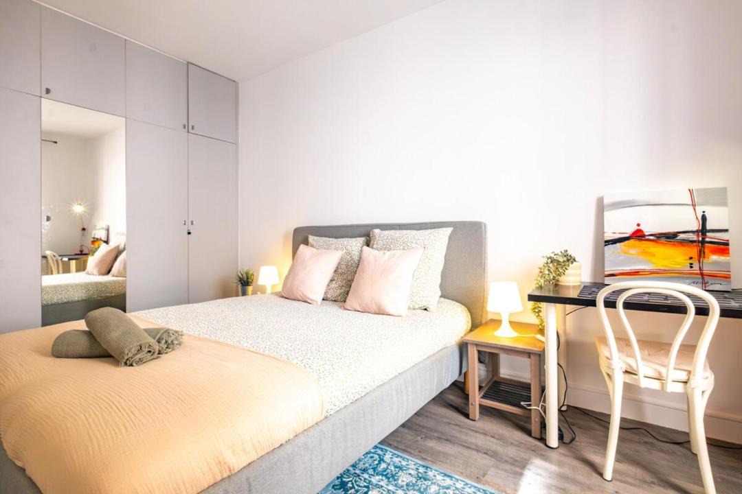 Photo of Bedroom in 5th Arrondissement