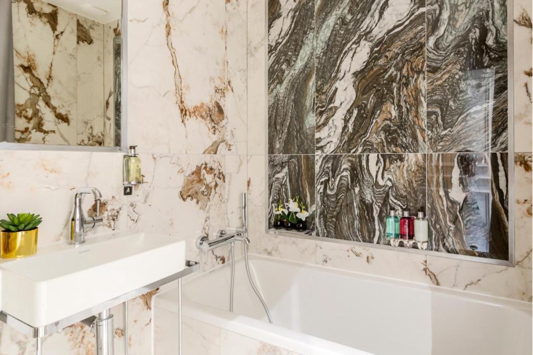 Photo of Bathroom in Palais-Royal