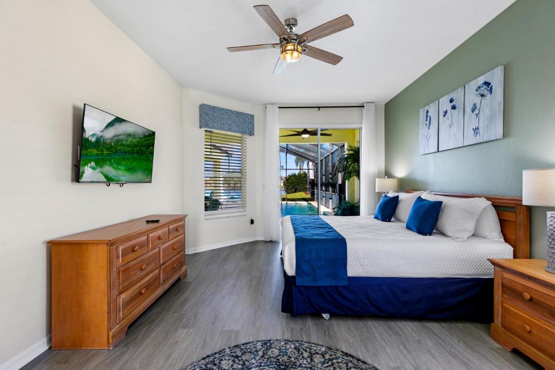 Photo of Bedroom in Bridgewater Crossing