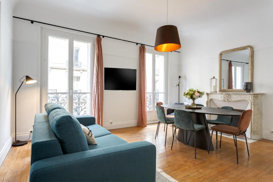 Photo of Livingroom in Quartier de la Plaine-de-Monceaux
