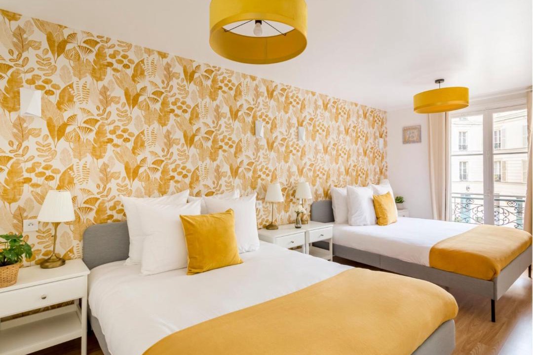 Photo of Bedroom in 8th Arrondissement