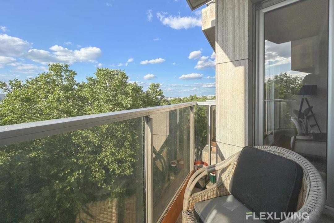 Photo of Patio Balcony in Combat