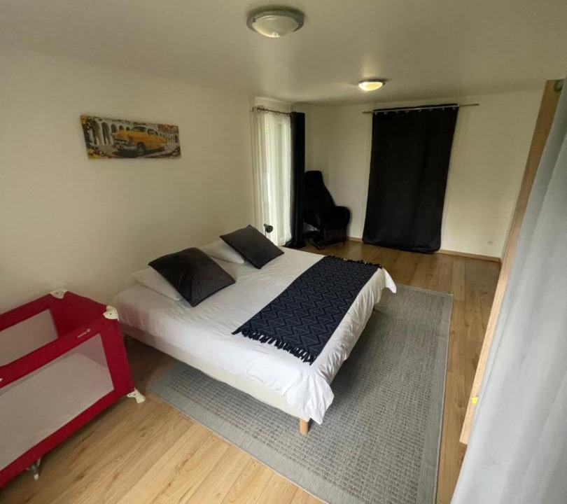 Photo of Bedroom in Chessy
