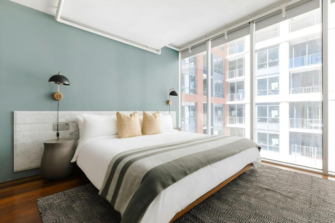 Photo of Bedroom in Fashion District