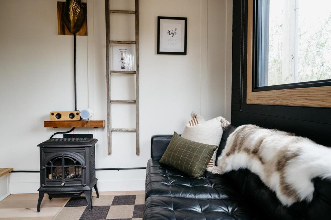 Photo of Livingroom in Tyendinaga Mohawk Territory