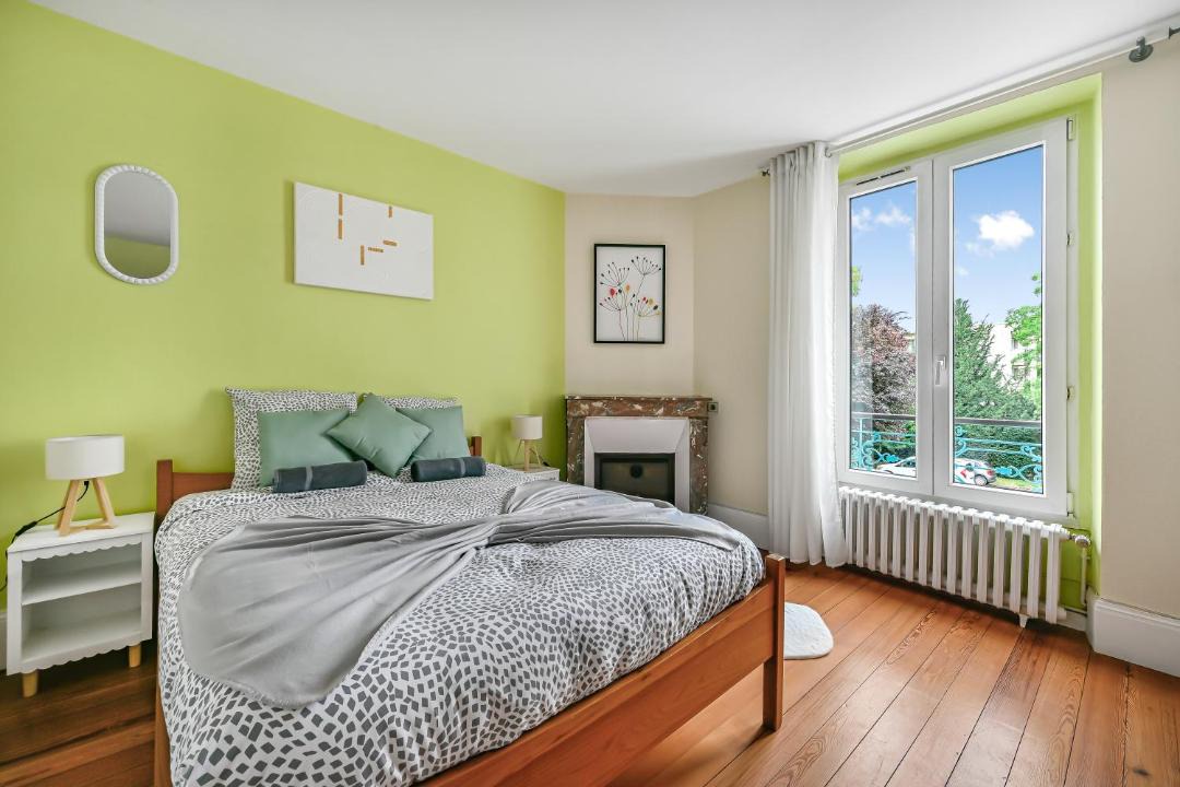Photo of Bedroom in Noisy-le-Grand