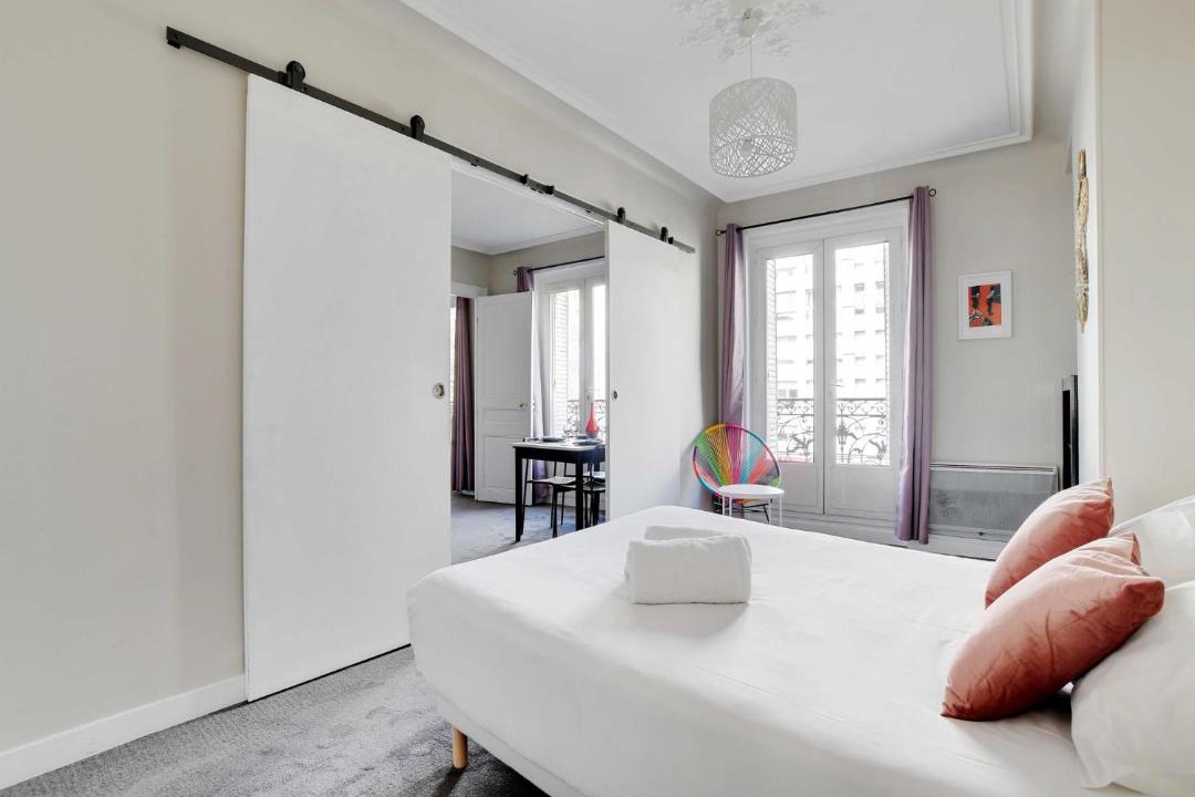 Photo of Bedroom in 20th Arrondissement