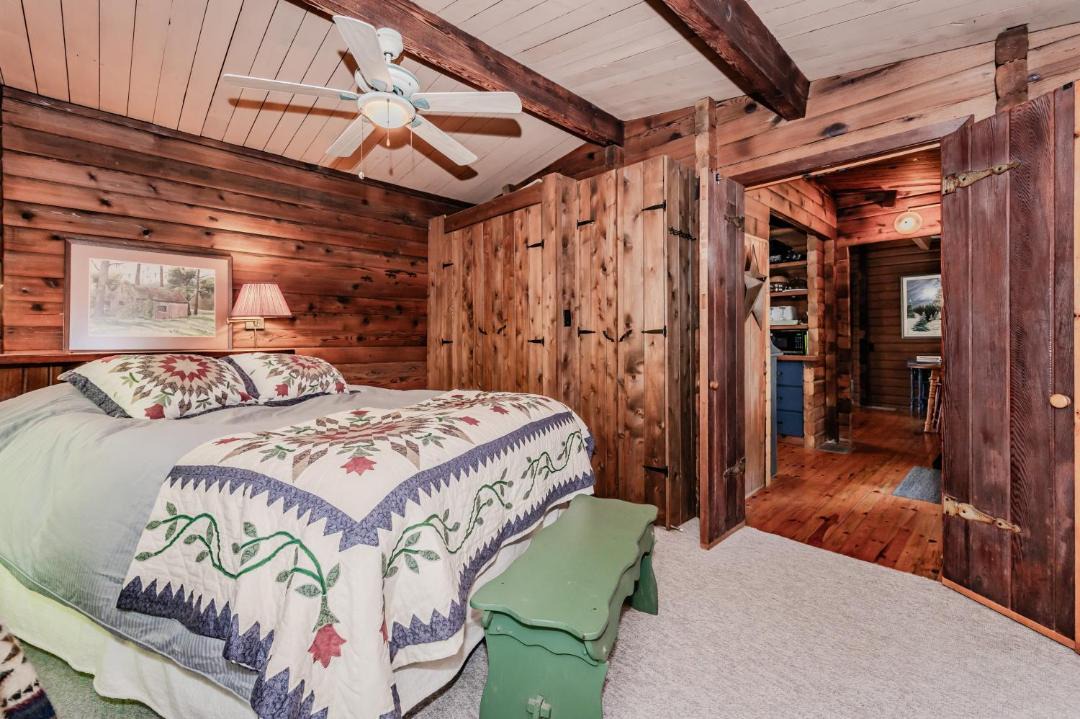 Photo of Bedroom in Northern Bruce Peninsula