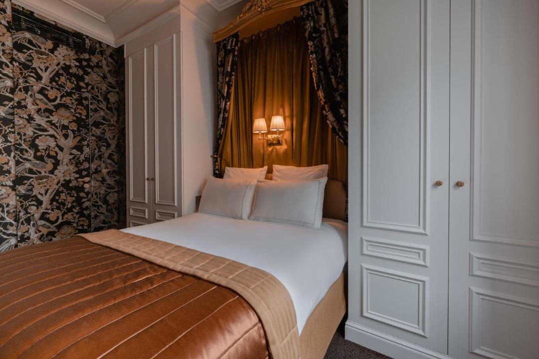 Photo of Bedroom in Saint-Germain-des-Pres