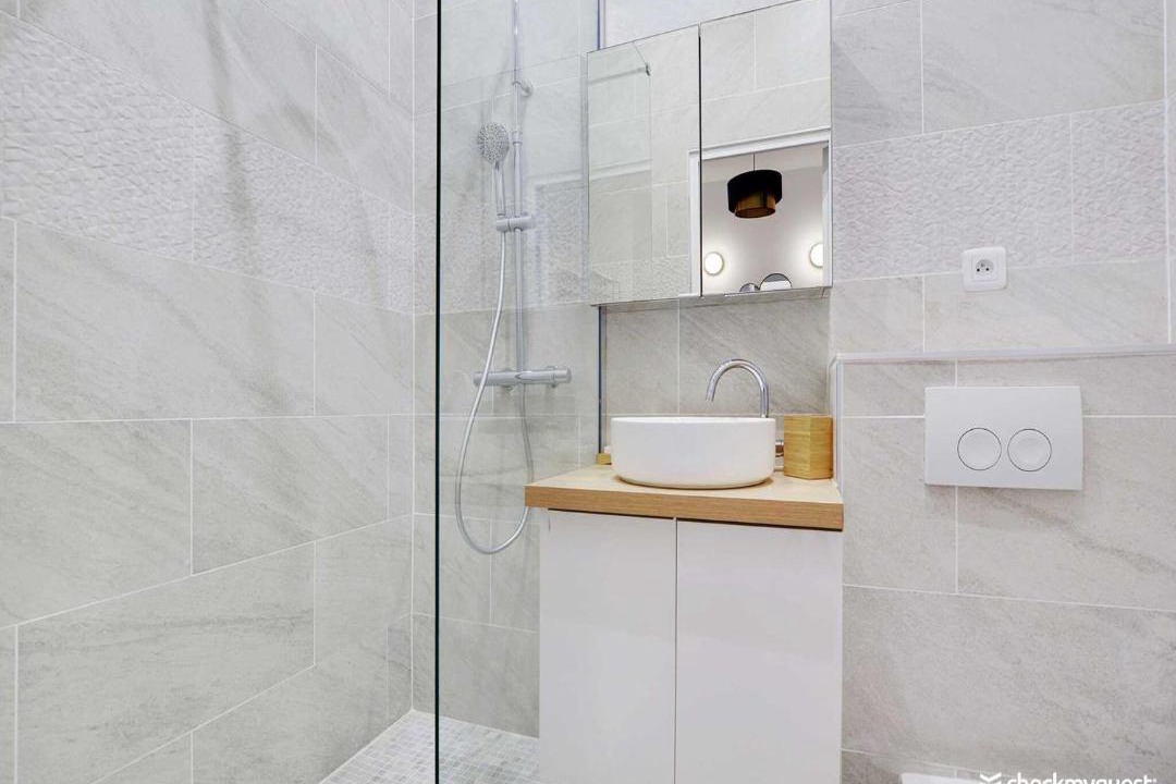 Photo of Bathroom in Charonne