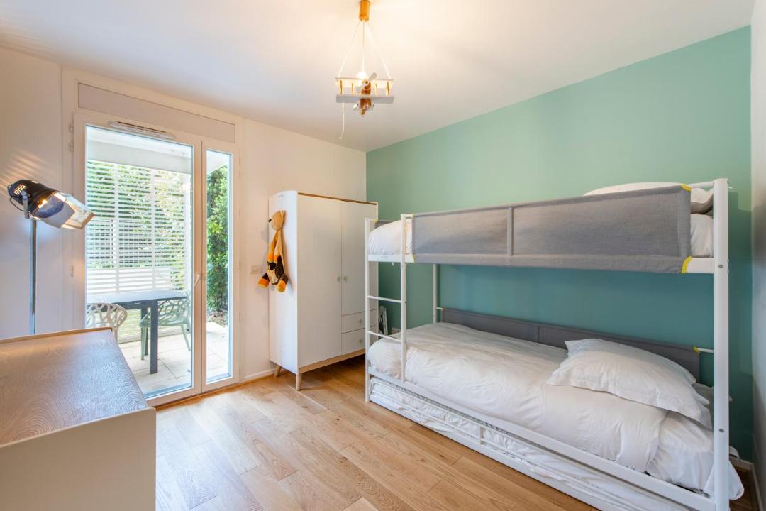Photo of Bedroom in Issy-les-Moulineaux