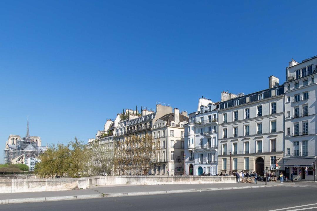Photo of Buildings in Les Iles