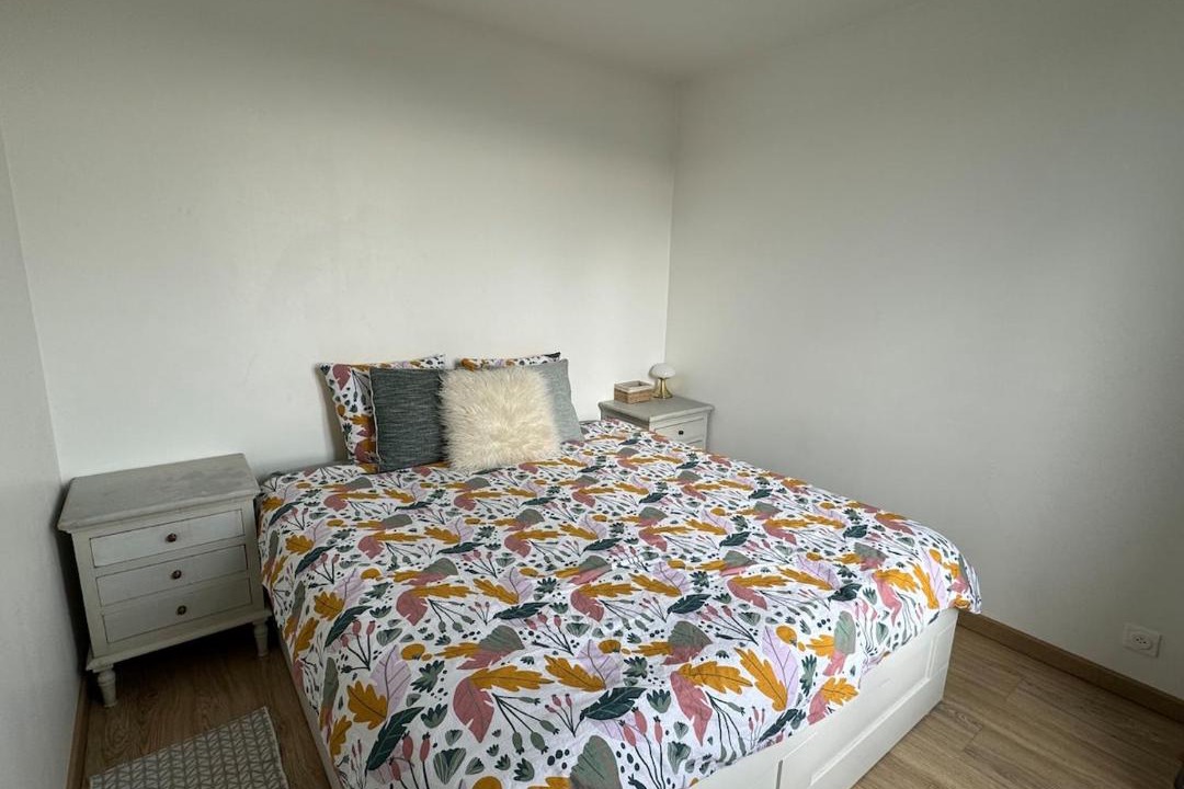 Photo of Bedroom in Le Bourget