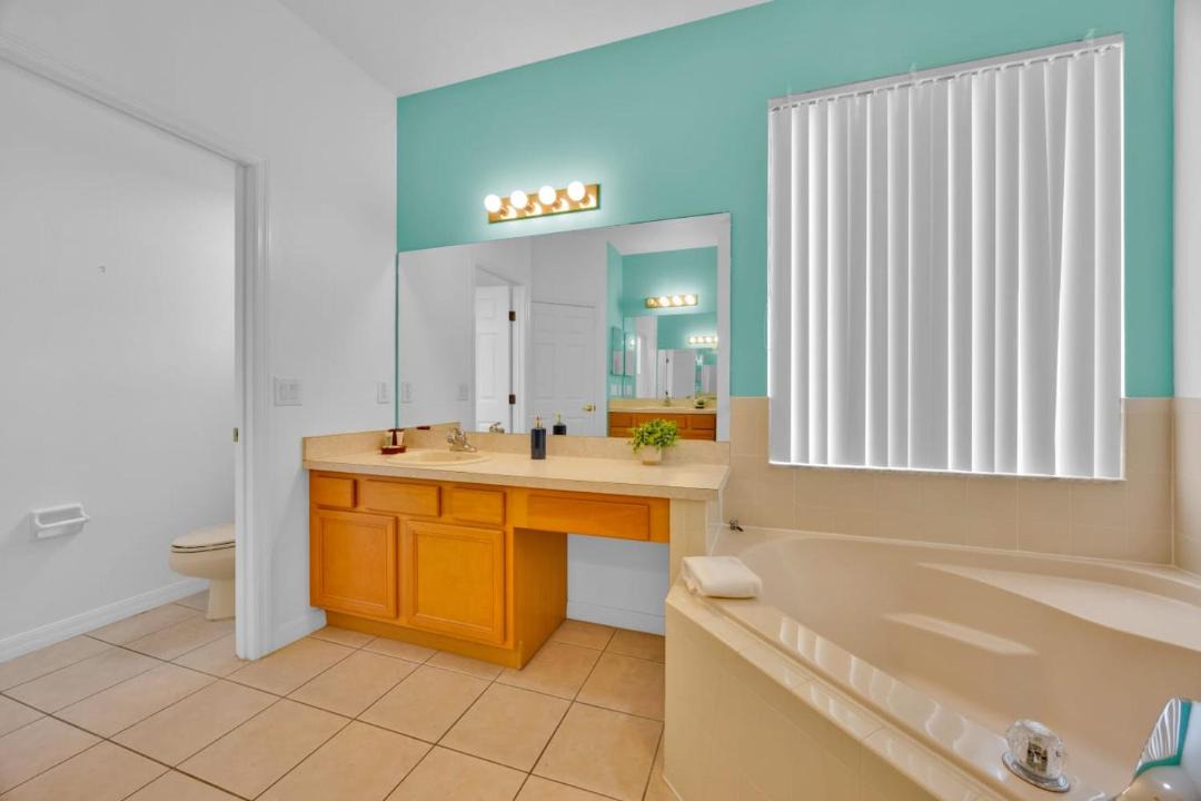 Photo of Bathroom in Calabay Parc