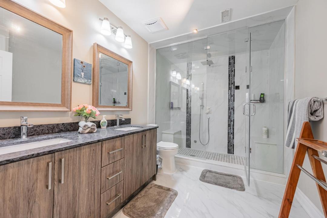 Photo of Bathroom in Cooksville