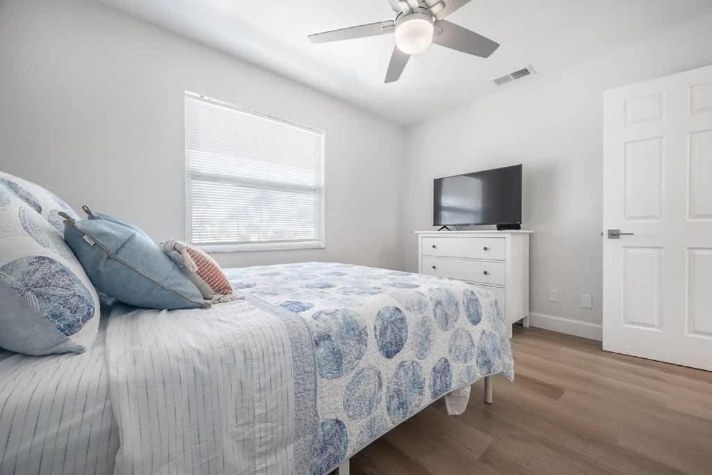 Photo of Bedroom in Apollo Beach