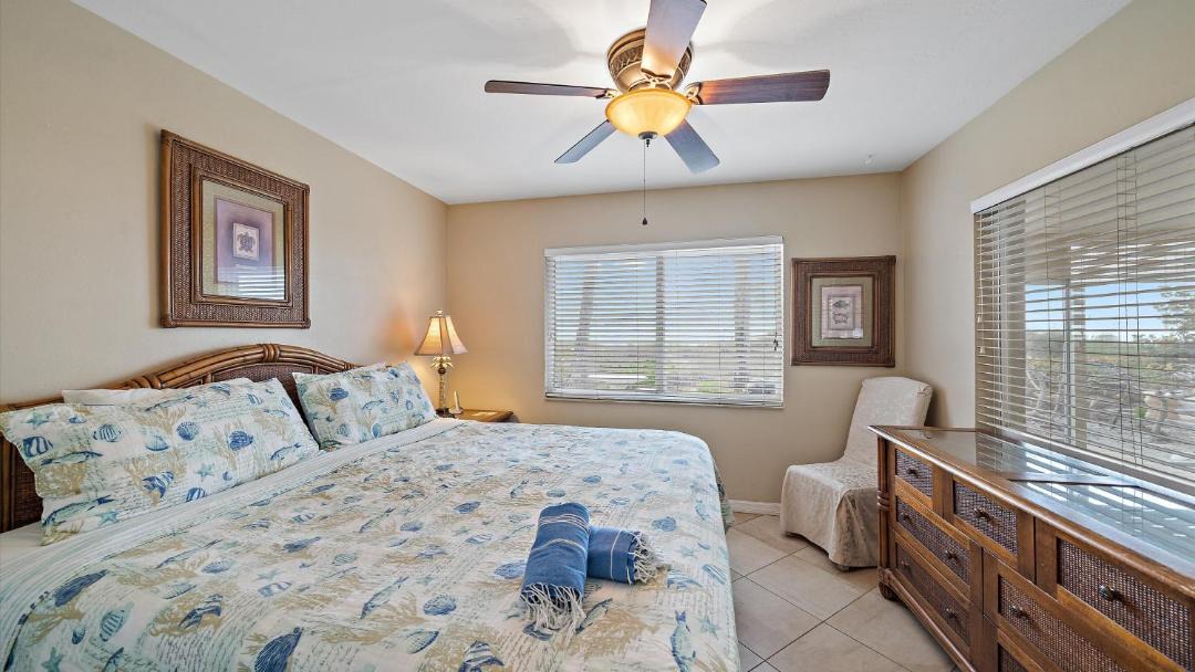 Photo of Bedroom in Longboat Key