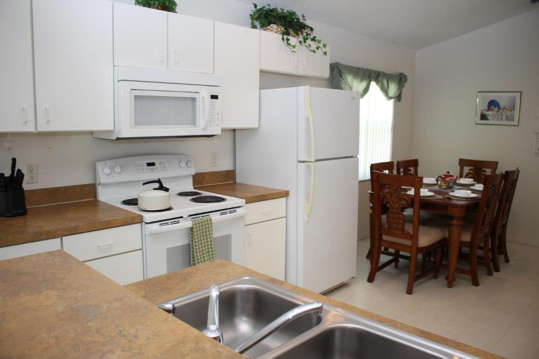 Photo of Kitchen in Florida Pines