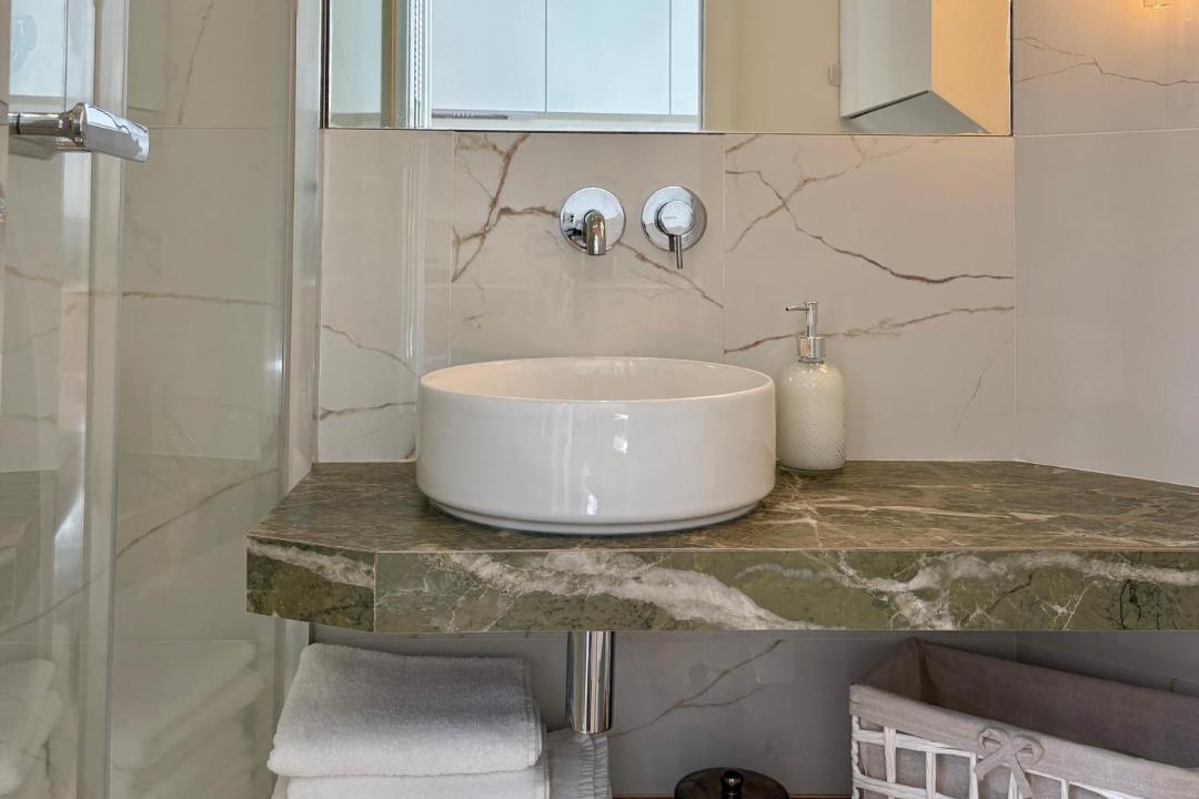 Photo of Bathroom in La Garenne-Colombes