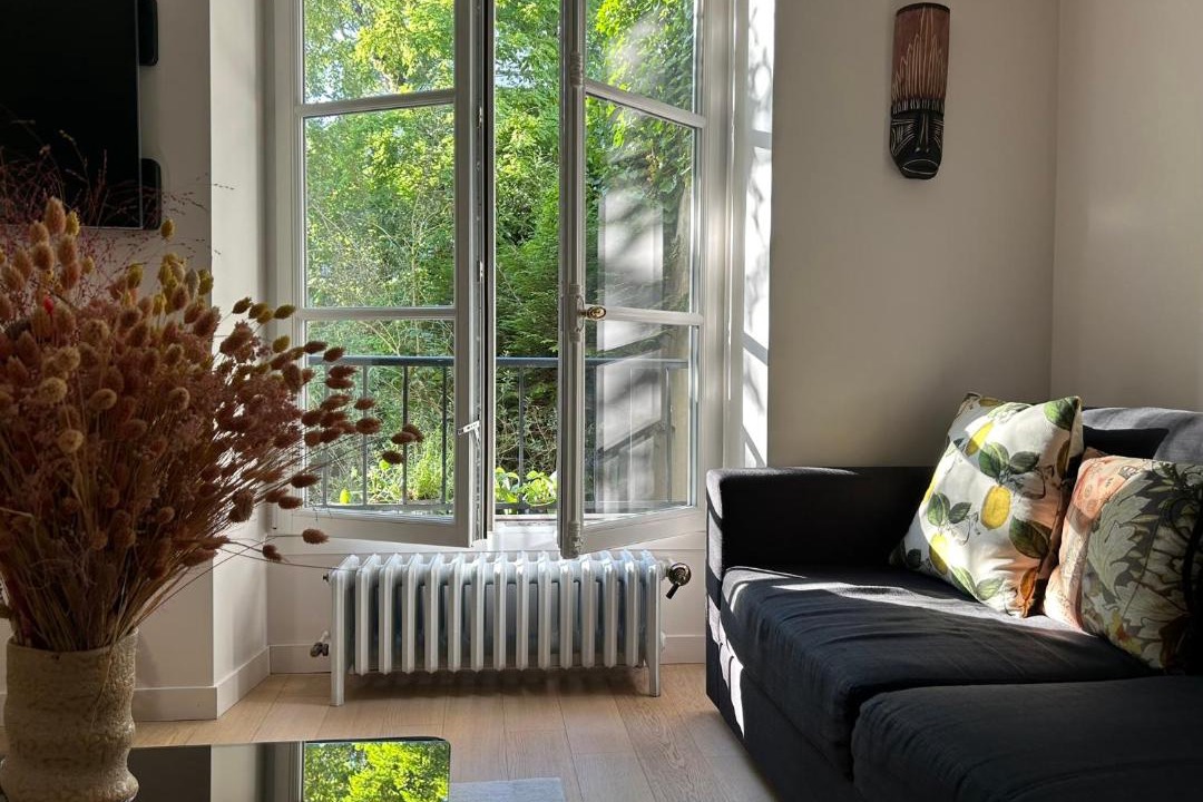 Photo of Livingroom in Notre-Dame-des-Champs