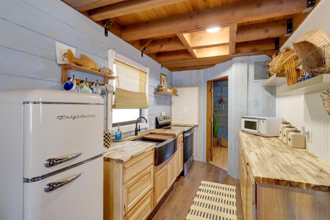 Photo of Kitchen in Okeechobee