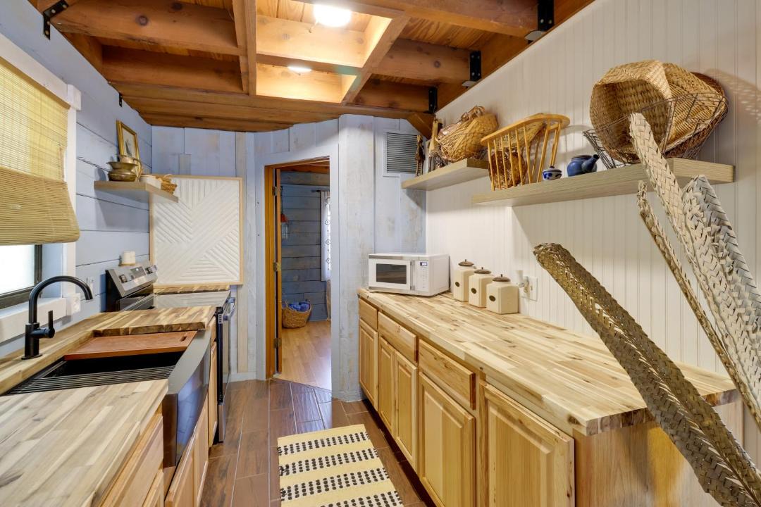 Photo of Kitchen in Okeechobee