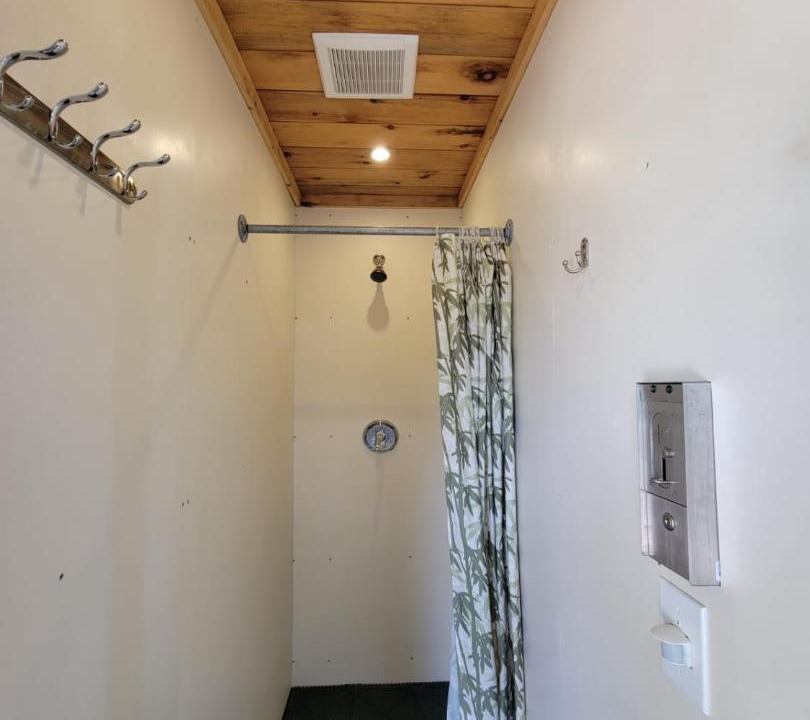 Photo of Bathroom in Tobermory