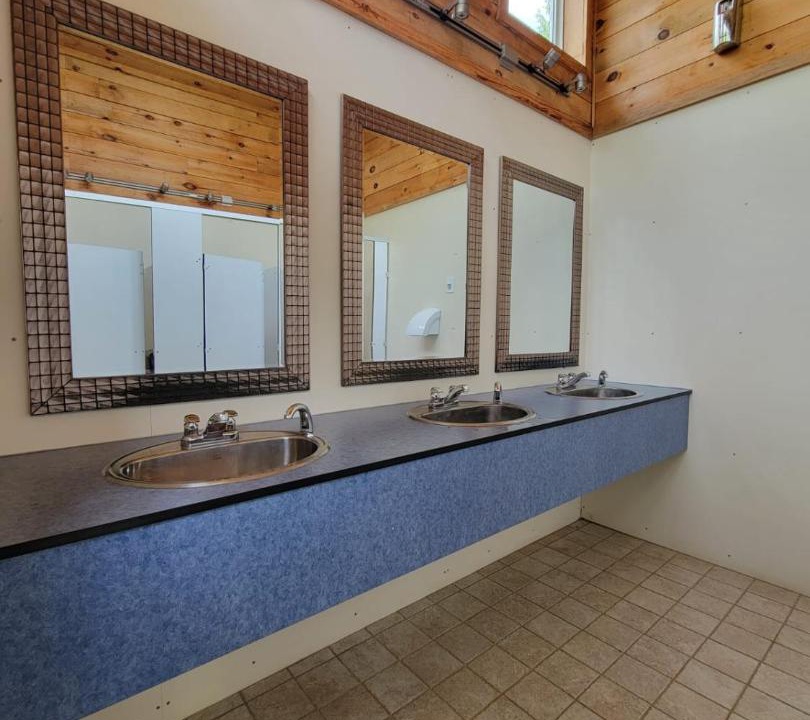 Photo of Bathroom in Tobermory
