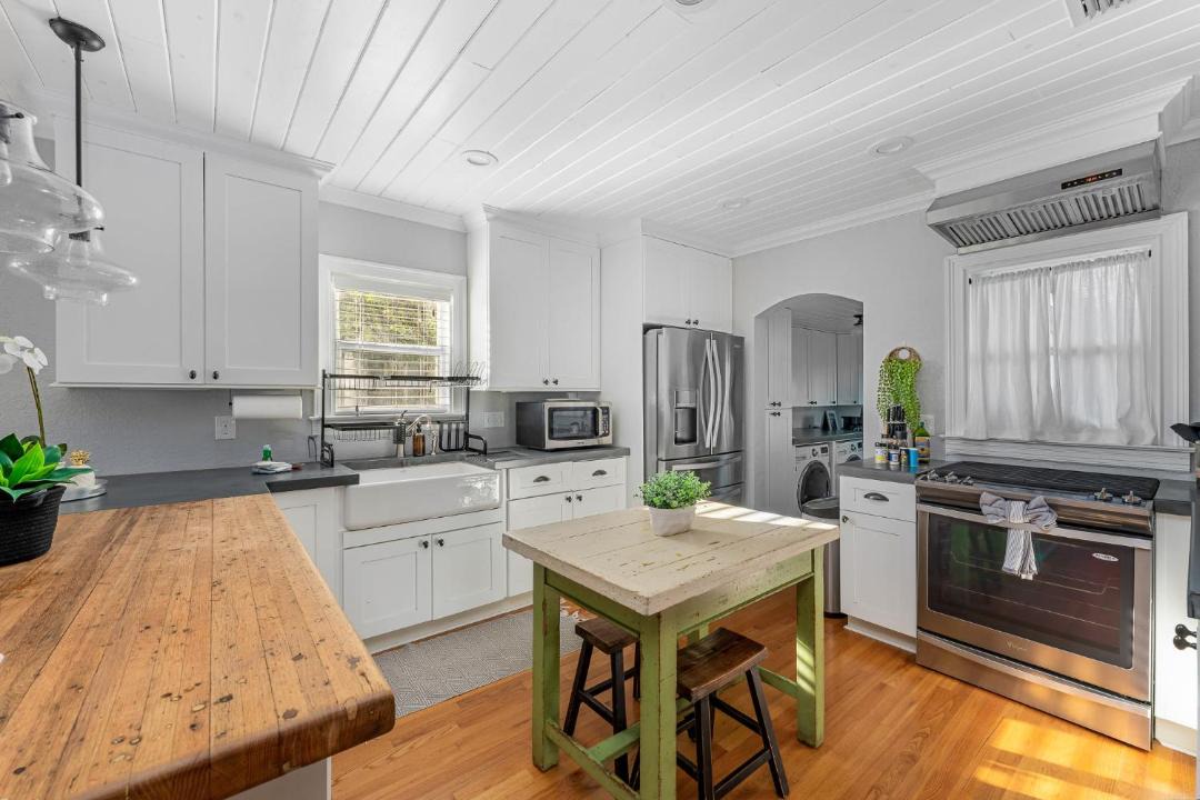 Photo of Kitchen in Fairvilla