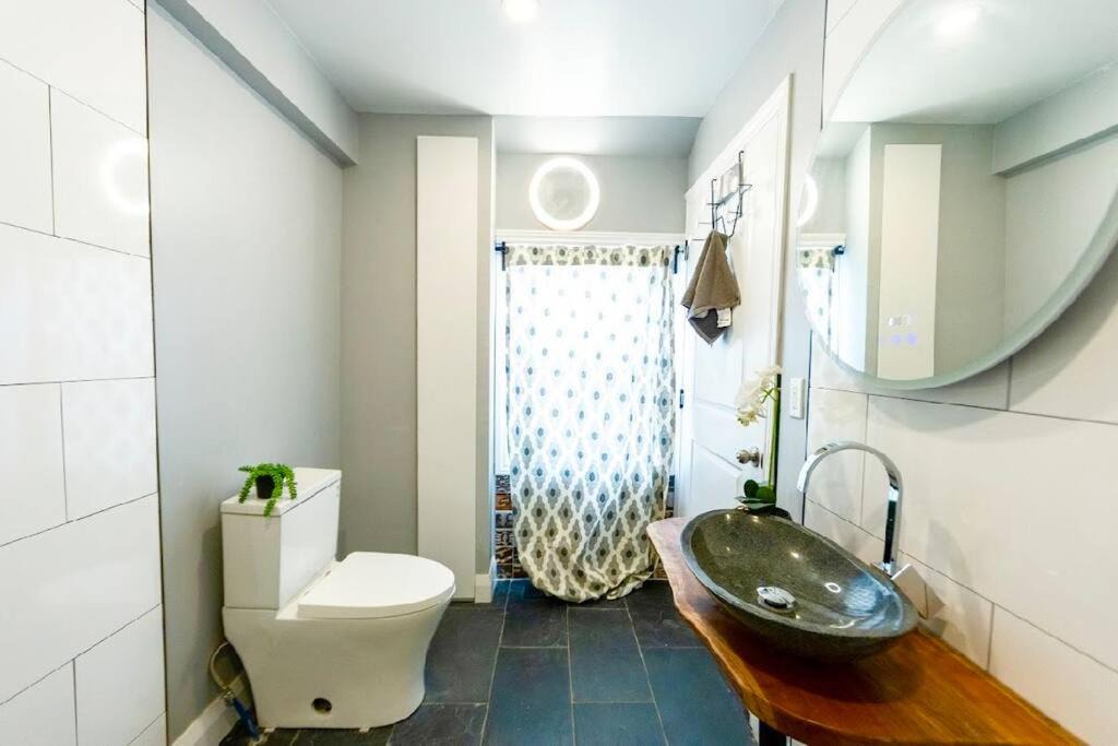 Photo of Bathroom in Belleville