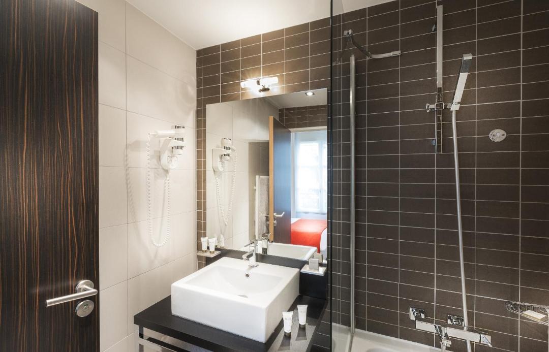 Photo of Bathroom in Serris