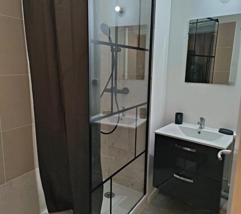 Photo of Bathroom in Pierrefitte-sur-Seine