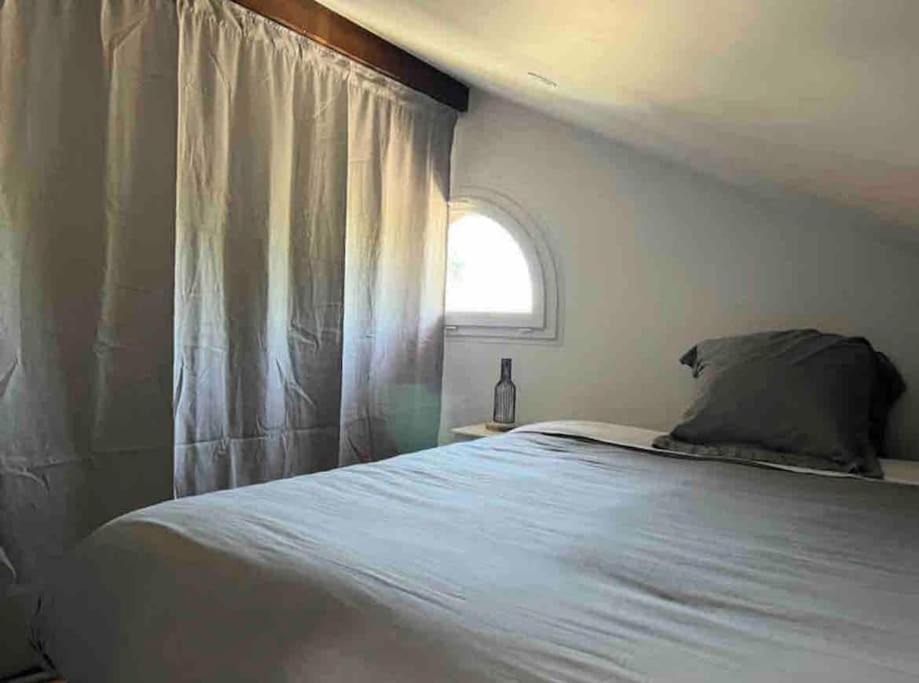 Photo of Bedroom in Bagneux