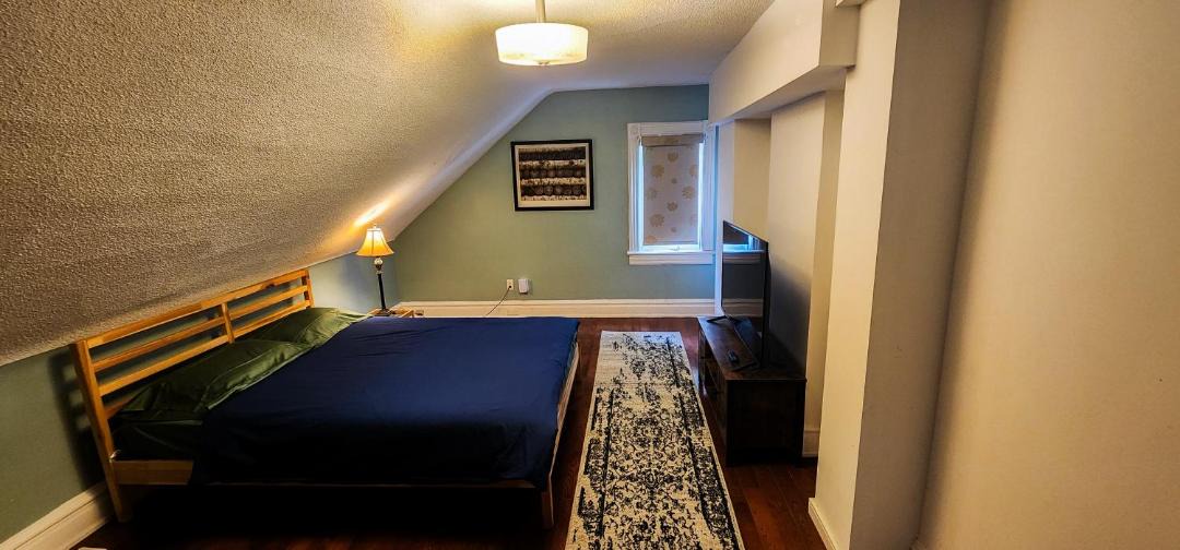 Photo of Bedroom in Cabbagetown South