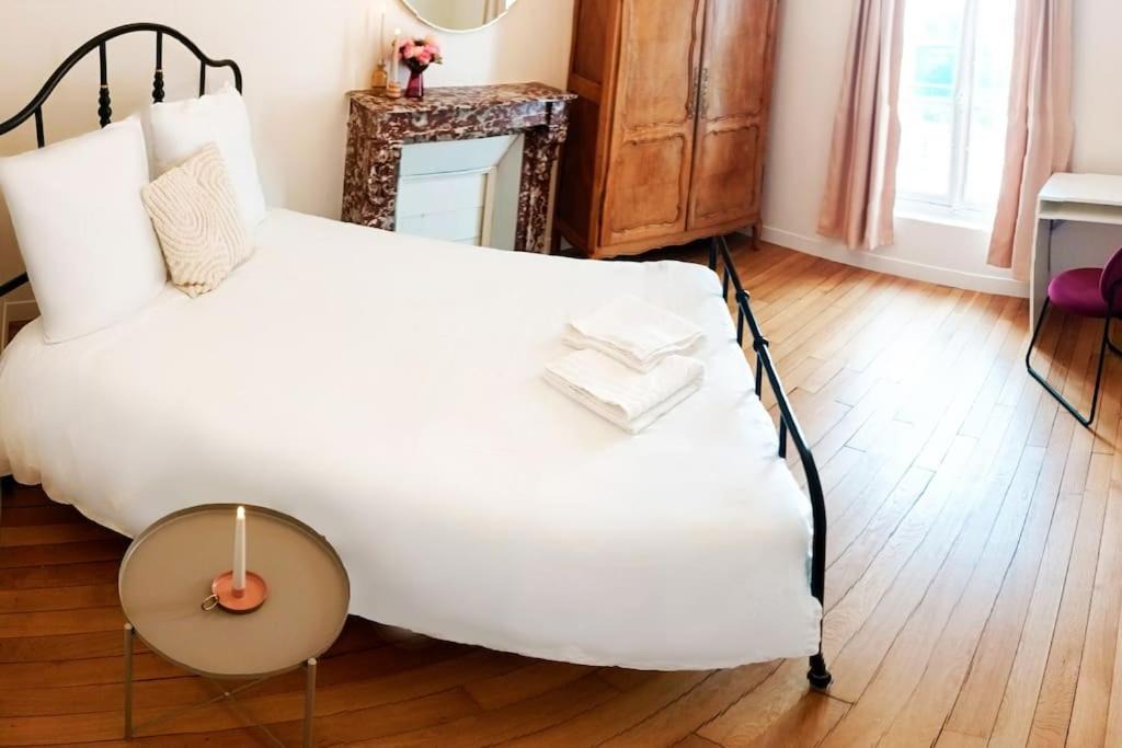 Photo of Bedroom in Aubervilliers
