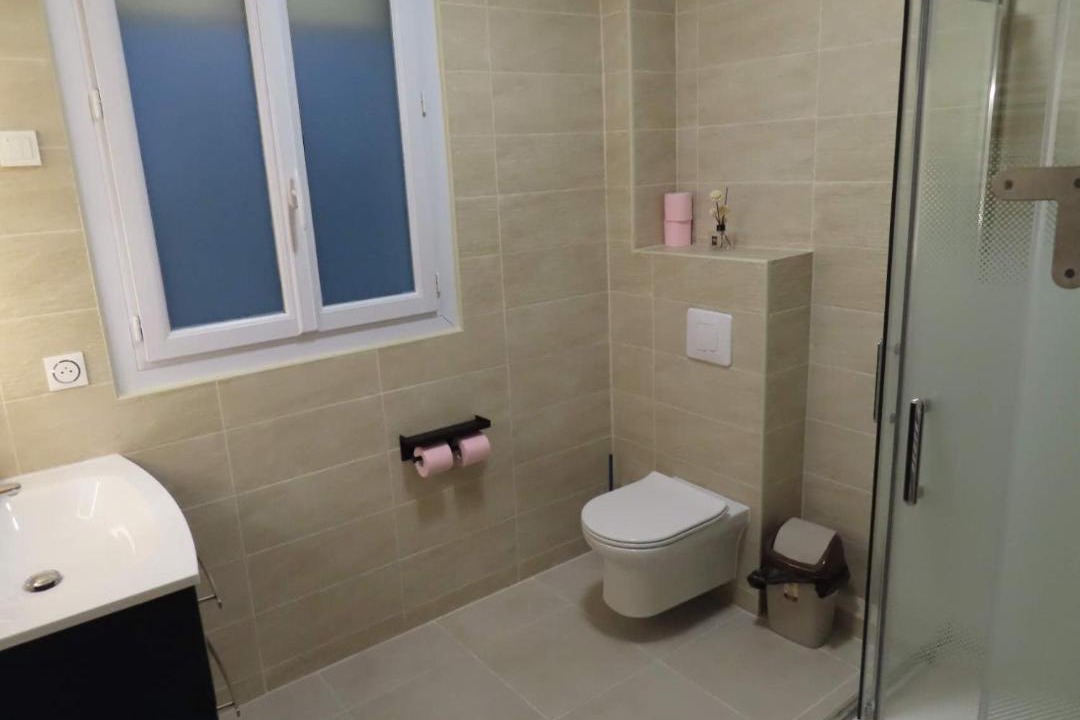 Photo of Bathroom in Bondy