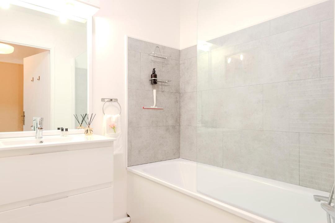Photo of Bathroom in Magny-le-Hongre