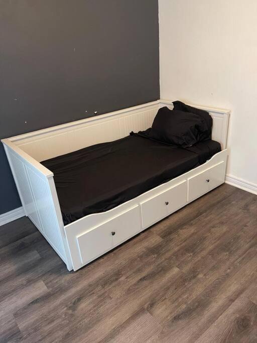 Photo of Bedroom in West Hill