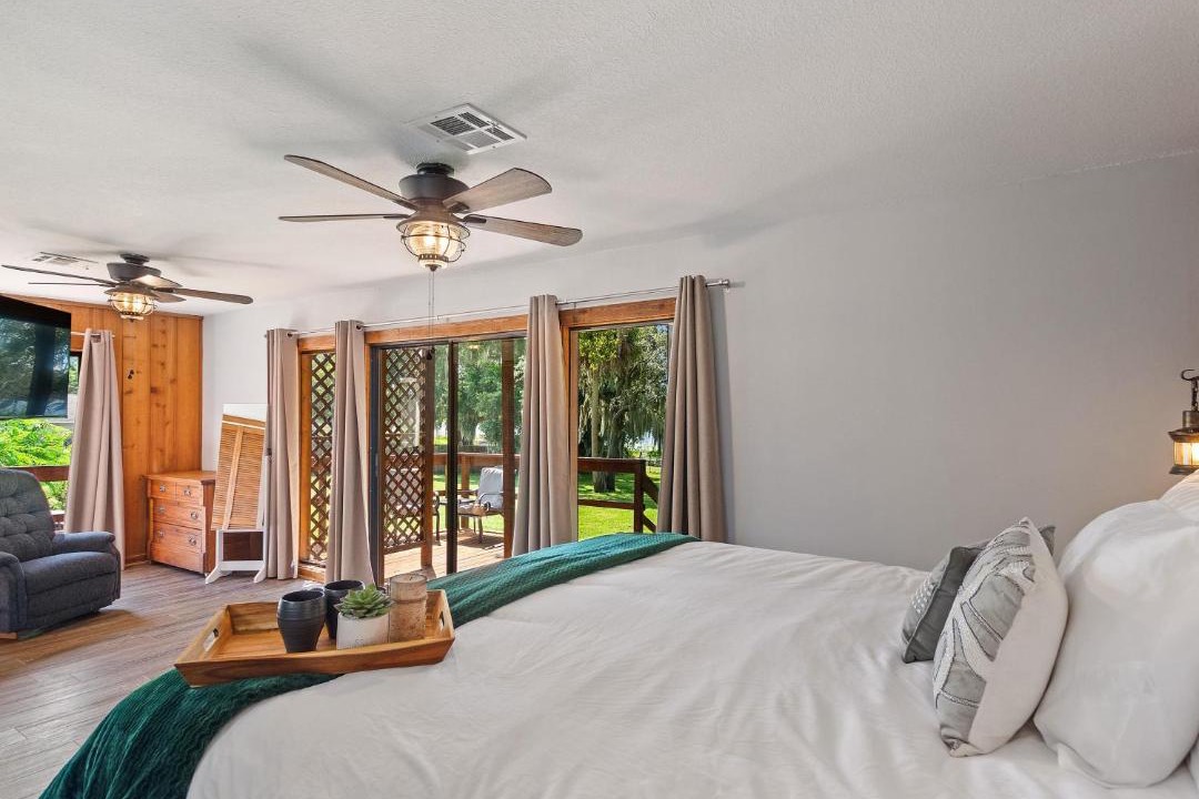 Photo of Bedroom in Winter Haven