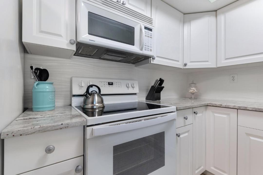 Photo of Kitchen in South Patrick Shores
