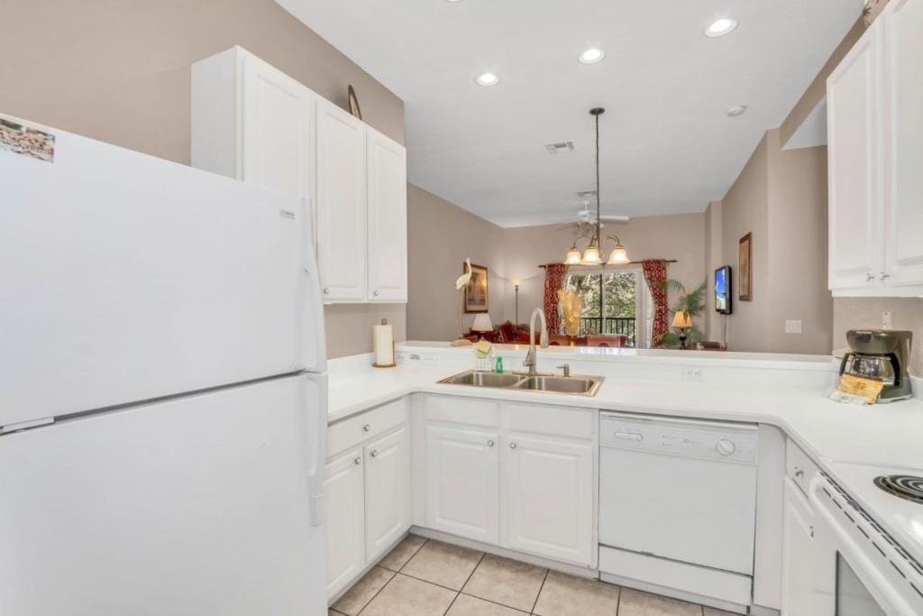 Photo of Kitchen in Bahama Bay