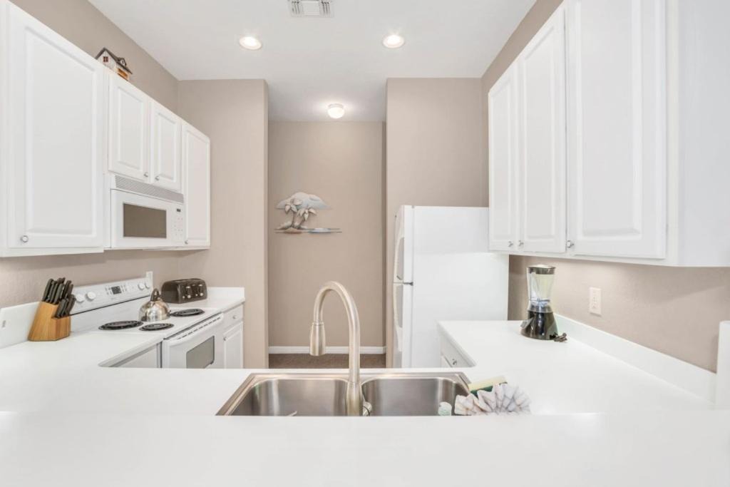 Photo of Kitchen in Bahama Bay
