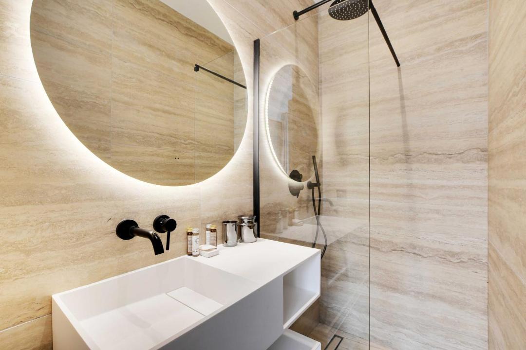 Photo of Bathroom in Quartier de la Chapelle