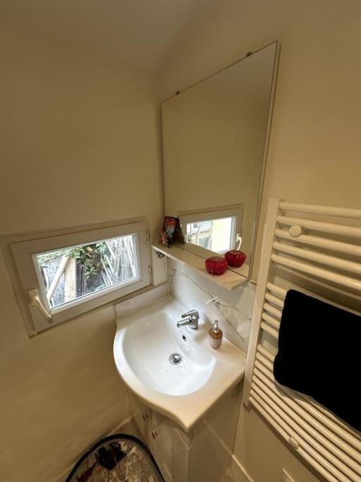 Photo of Bathroom in Drancy