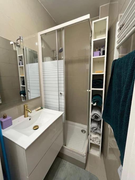 Photo of Bathroom in Rosny-sous-Bois