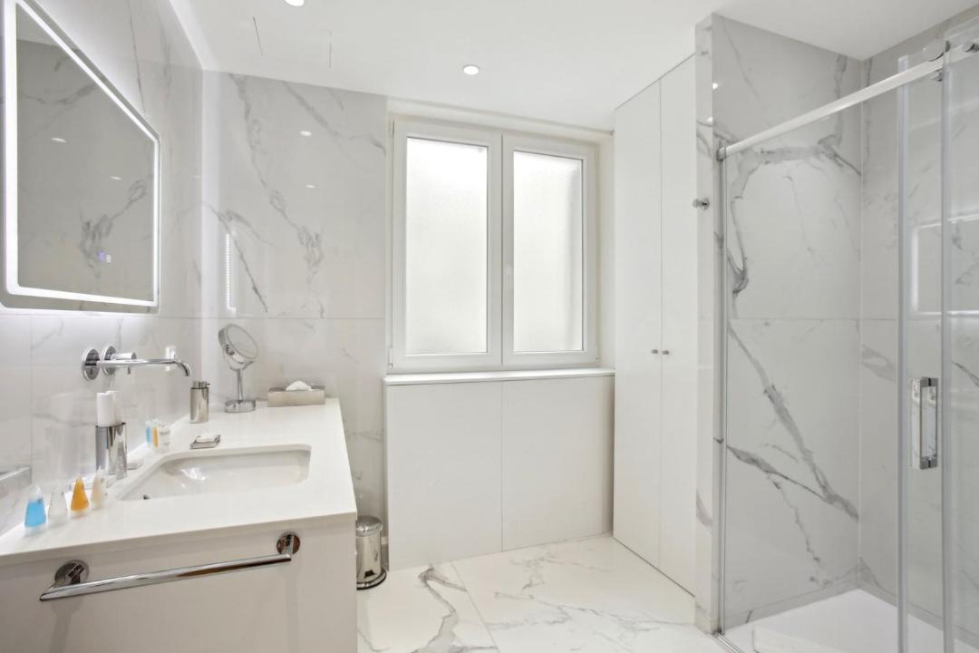 Photo of Bathroom in Quartier de la Porte-Saint-Denis
