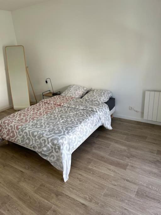 Photo of Bedroom in Aubervilliers