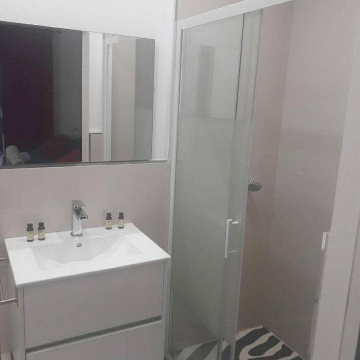 Photo of Bathroom in Tremblay-en-France