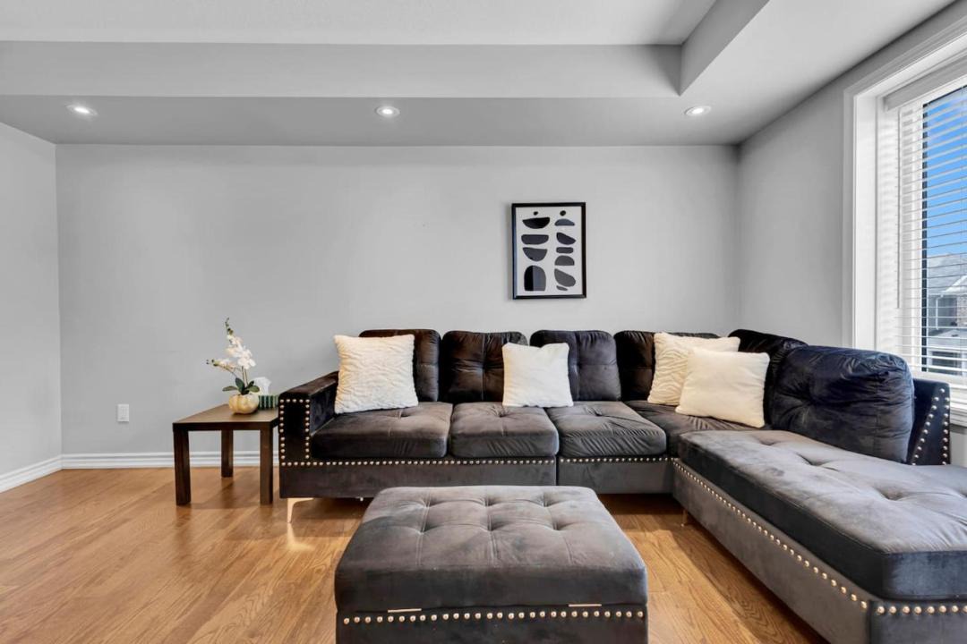 Photo of Livingroom in Kitchener