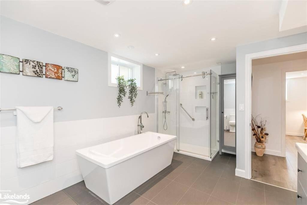 Photo of Bathroom in Tiny